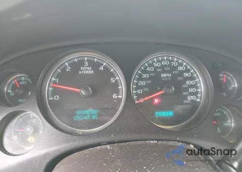 2008 GMC Yukon Xl 1500 Denali z USA, uszkodzony, nr VIN 1GKFK66888J189754